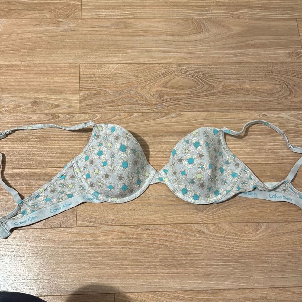 Calvin Klein‎ Blue Floral Print Size 36C